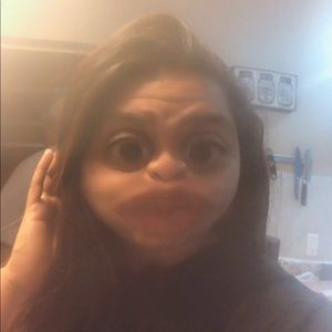 Meet your Posher, Marina